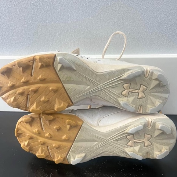 Under Armour Bryce Harper Baseball Cleats - Picture 4 of 5